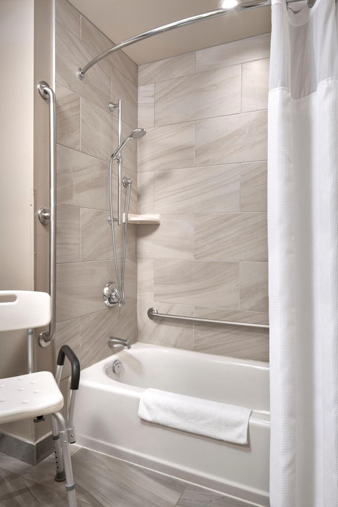 Fairfield Inn & Suites By Marriott Airdrie Eksteriør billede