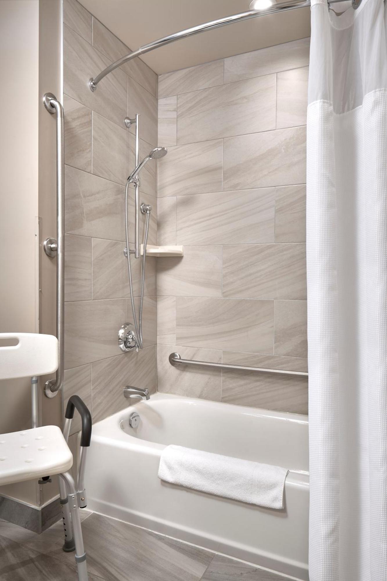 Fairfield Inn & Suites By Marriott Airdrie Eksteriør billede
